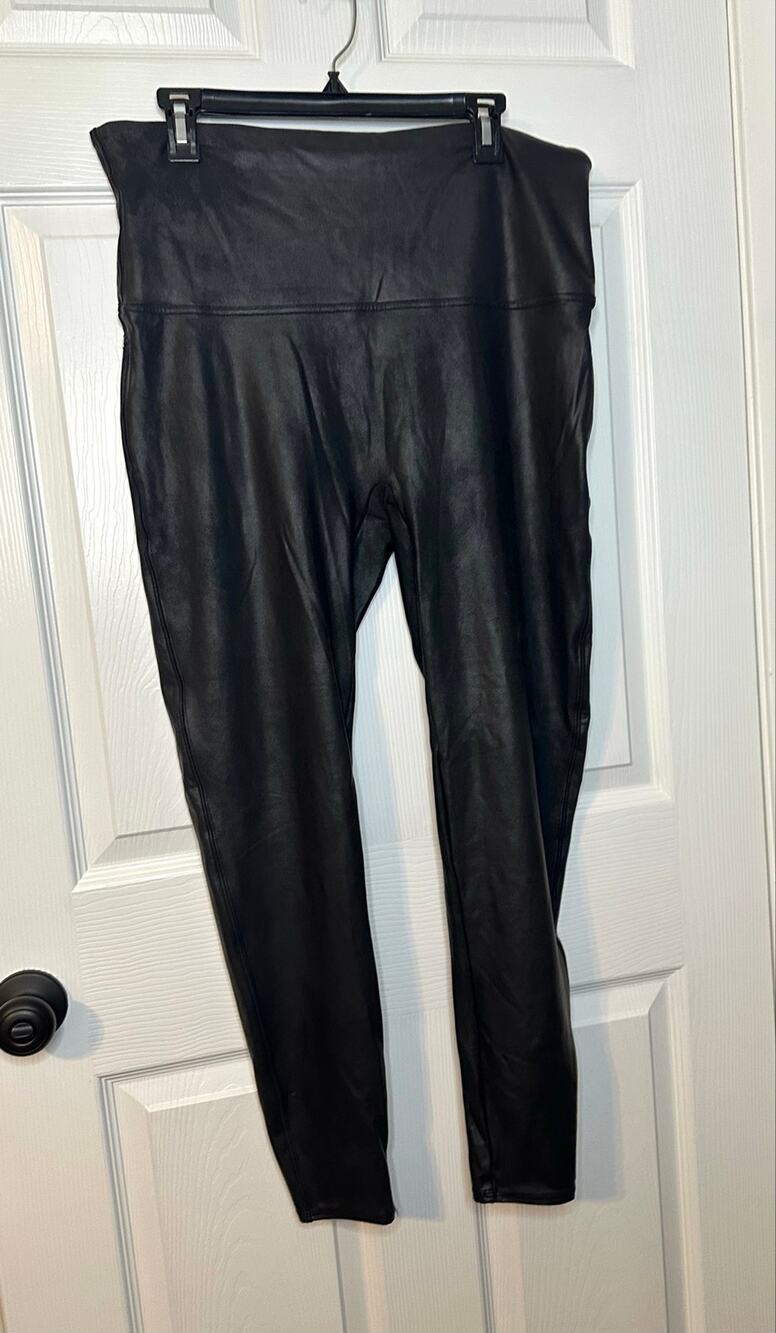 Spanx BLACK Faux Leather Leggings High Waist with Stretch size 3X